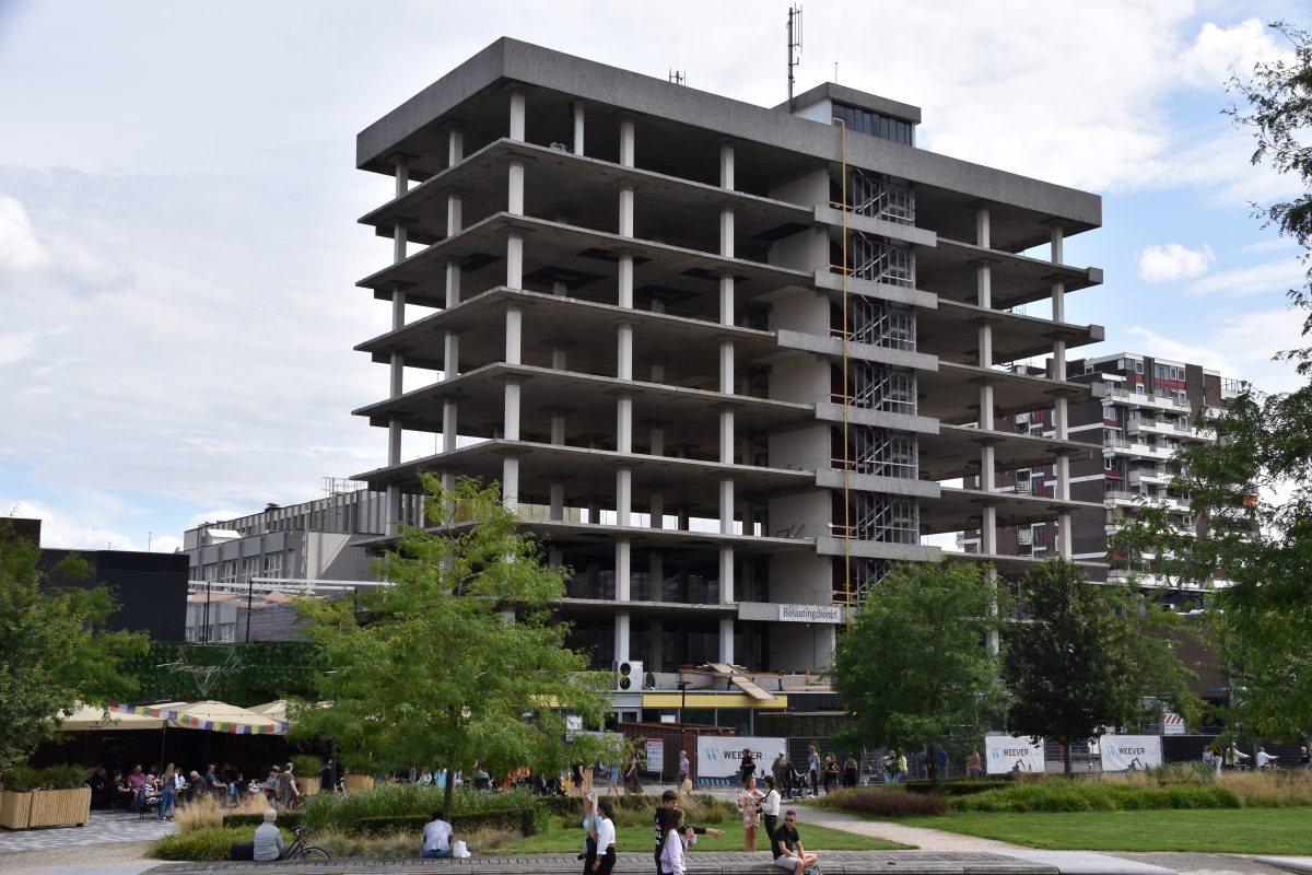 Oude belastingkantoor Emmen, Belastingdienst, Flat, Belastingdienst